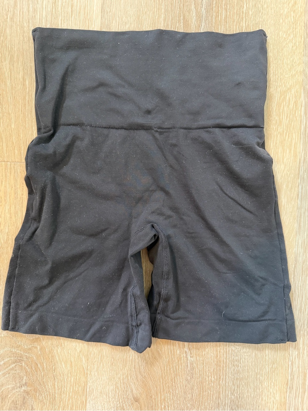 SKIMS Black Seamless High-Rise Shorts